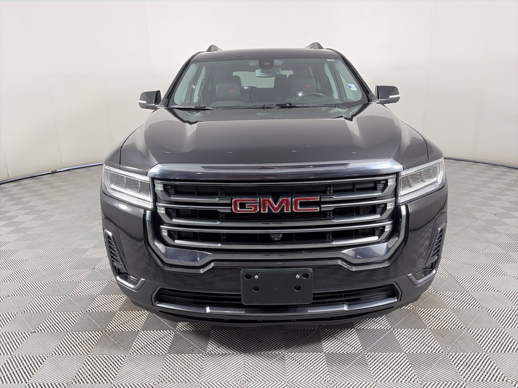 Used 2023 GMC Acadia AT4 w/ Technology Package AWD/4WD image 2