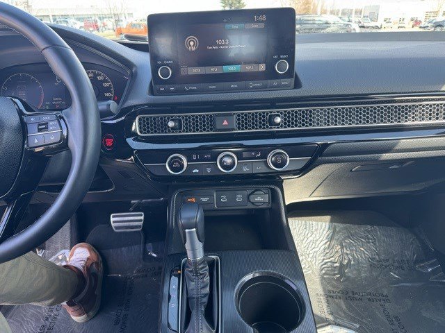 Used 2025 Honda Civic Sport image 17