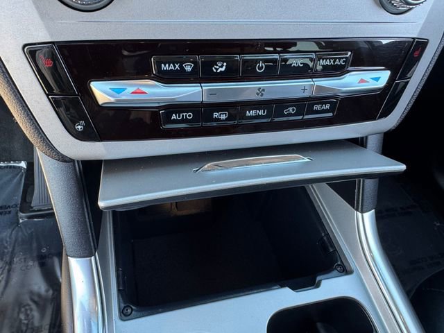 Certified 2023 Ford Explorer XLT w/ Equipment Group 202A AWD/4WD image 28