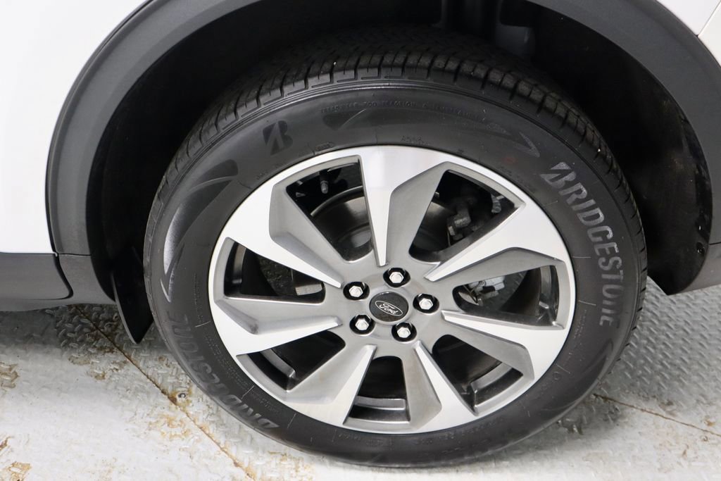 Certified 2023 Ford Escape Platinum AWD/4WD image 20