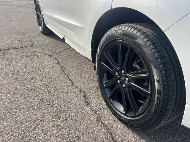 Certified 2024 Ford Edge ST-Line image 25