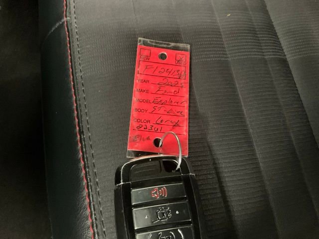 Certified 2025 Ford Explorer ST-Line w/ ST-Line Street Pack image 18