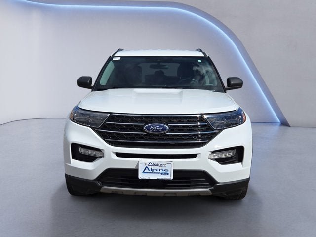 Certified 2024 Ford Explorer XLT w/ Equipment Group 202A AWD/4WD image 8