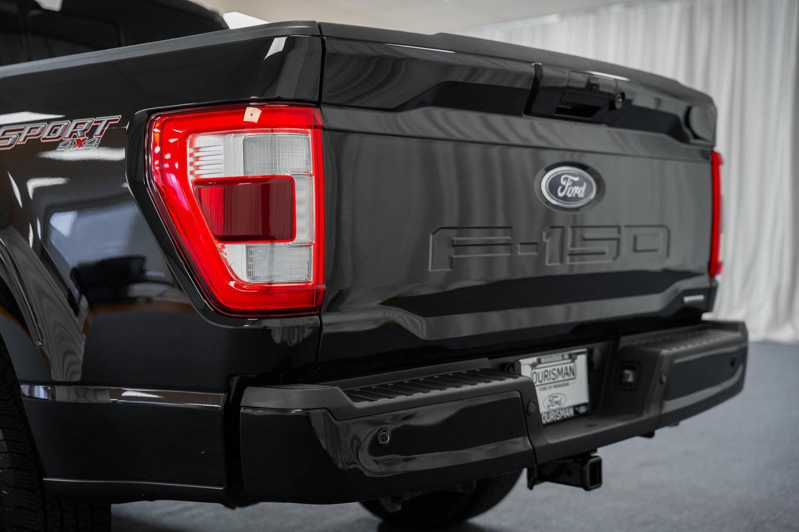Certified 2023 Ford F150 Lariat w/ Equipment Group 502A High AWD/4WD image 6