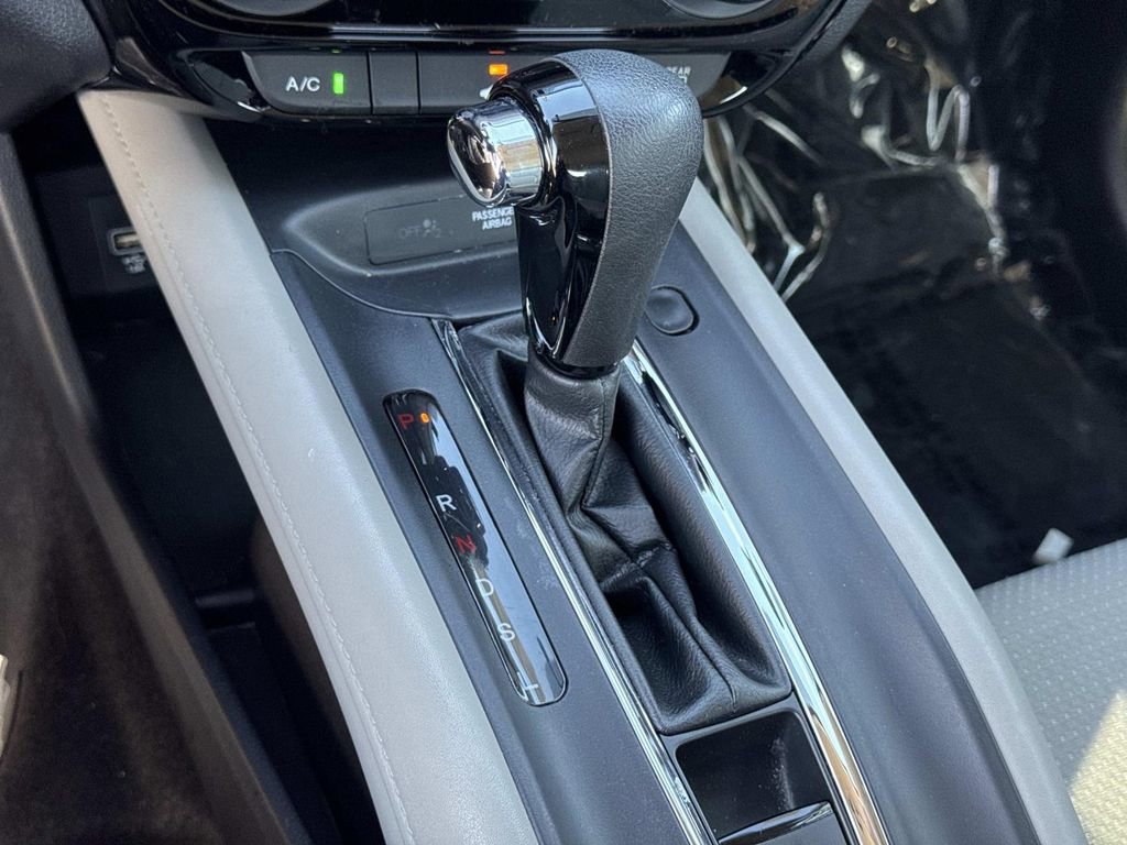 Used 2019 Honda HR-V LX image 14