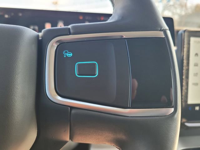 Certified 2025 Ford Expedition Active image 26