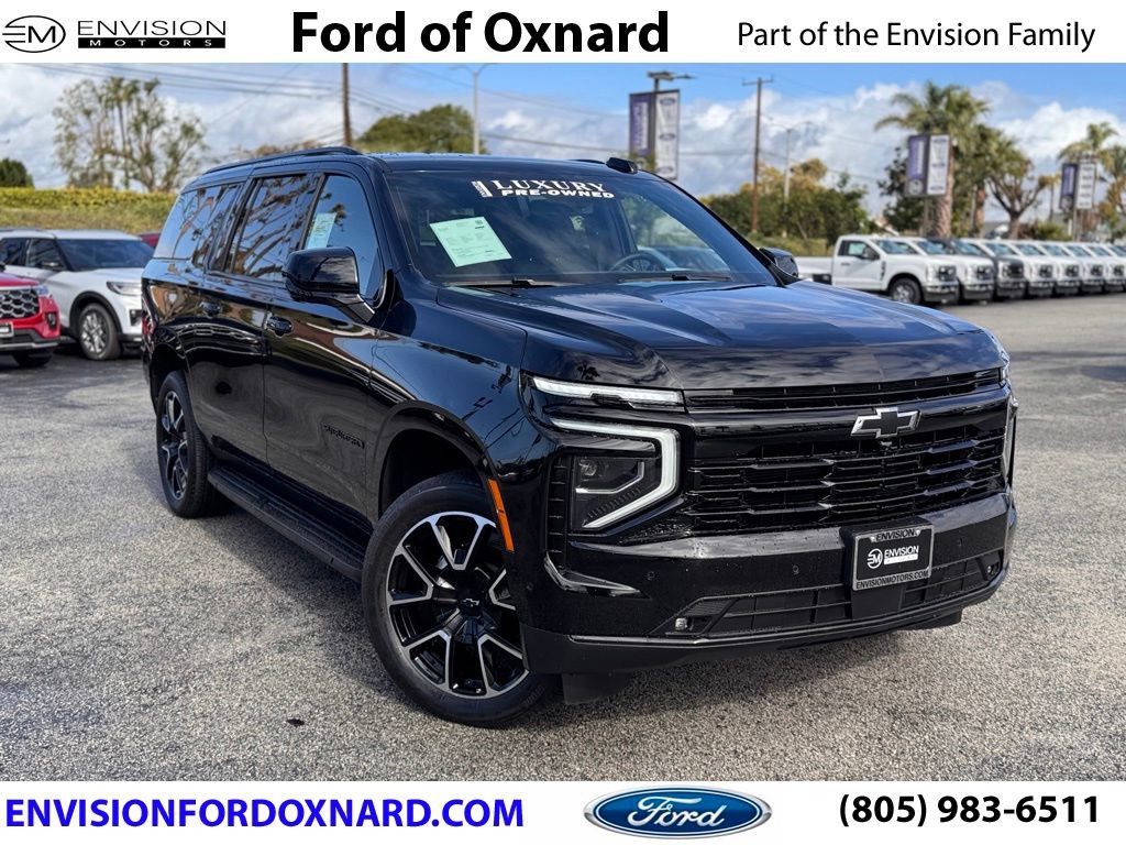 Used 2025 Chevrolet Suburban RST