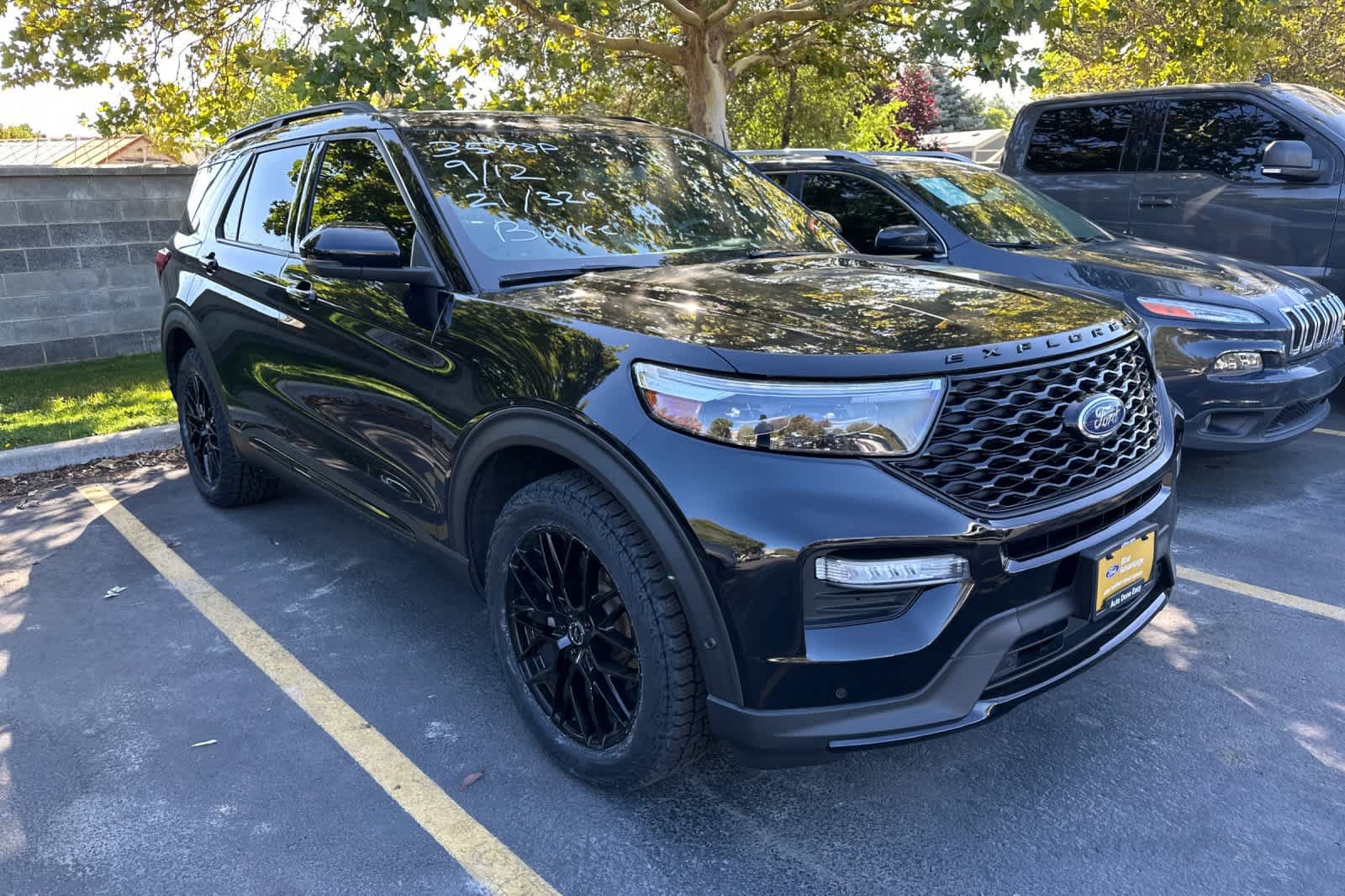 Certified 2021 Ford Explorer ST w/ Equipment Group 401A AWD/4WD image 3