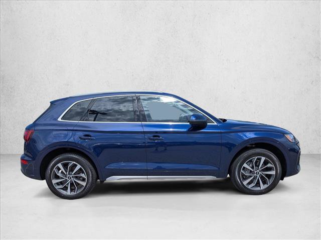 Used 2021 Audi Q5 2.0T Premium w/ Convenience Package AWD/4WD image 4