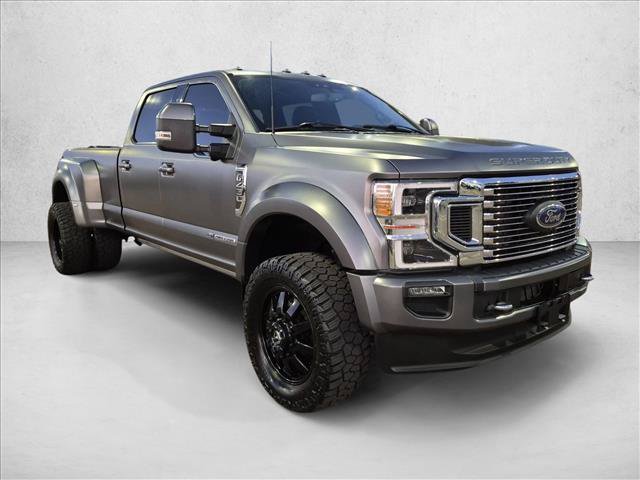 Certified 2022 Ford F450 4x4 Crew Cab Super Duty image 3