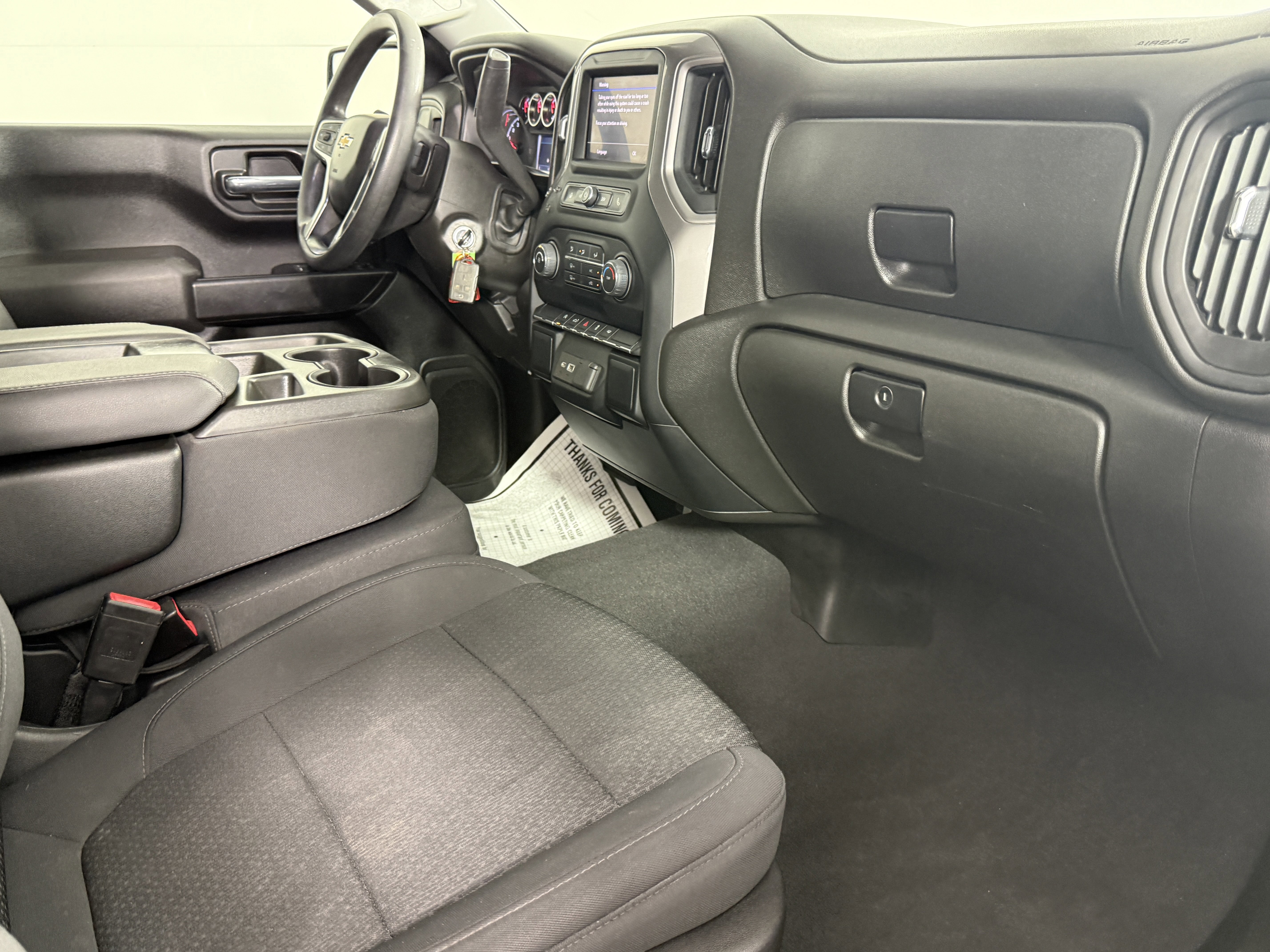 Used 2022 Chevrolet Silverado 1500 Custom w/ Safety Confidence Package image 9