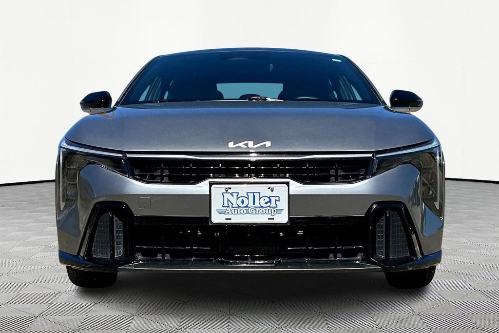 Used 2025 Kia K4 GT-Line w/ GT-Line Sunroof Package image 6