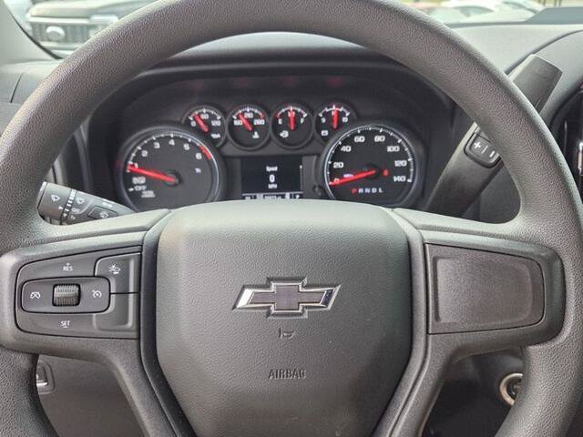 Used 2024 Chevrolet Silverado 1500 Custom Trail Boss AWD/4WD image 25