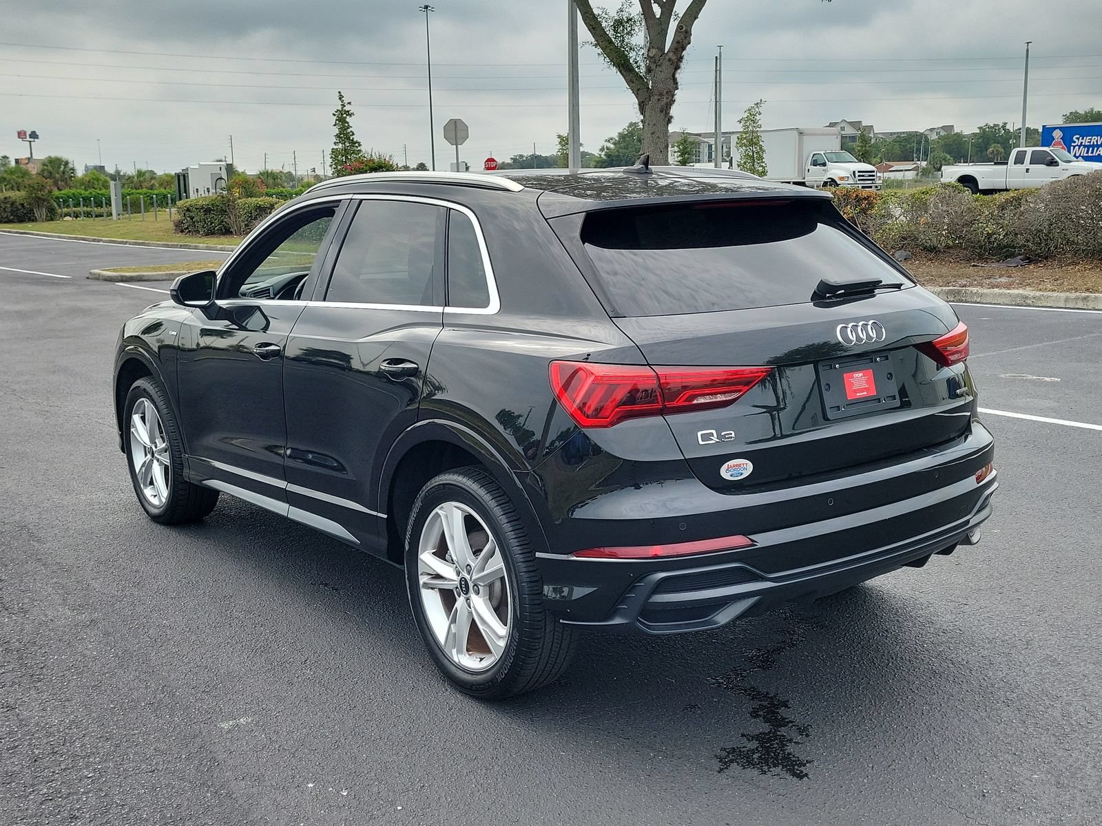 Used 2022 Audi Q3 2.0T Premium Plus w/ Premium Plus Package AWD/4WD image 3