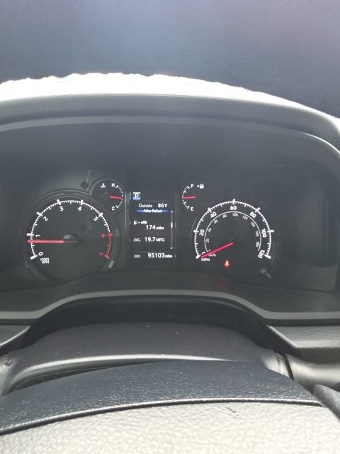 Used 2023 Toyota 4Runner SR5 Premium w/ Moonroof Package RWD image 27