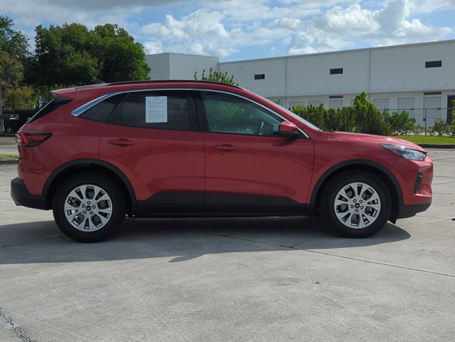 Certified 2023 Ford Escape Active w/ Tech Pack #2 FWD image 5