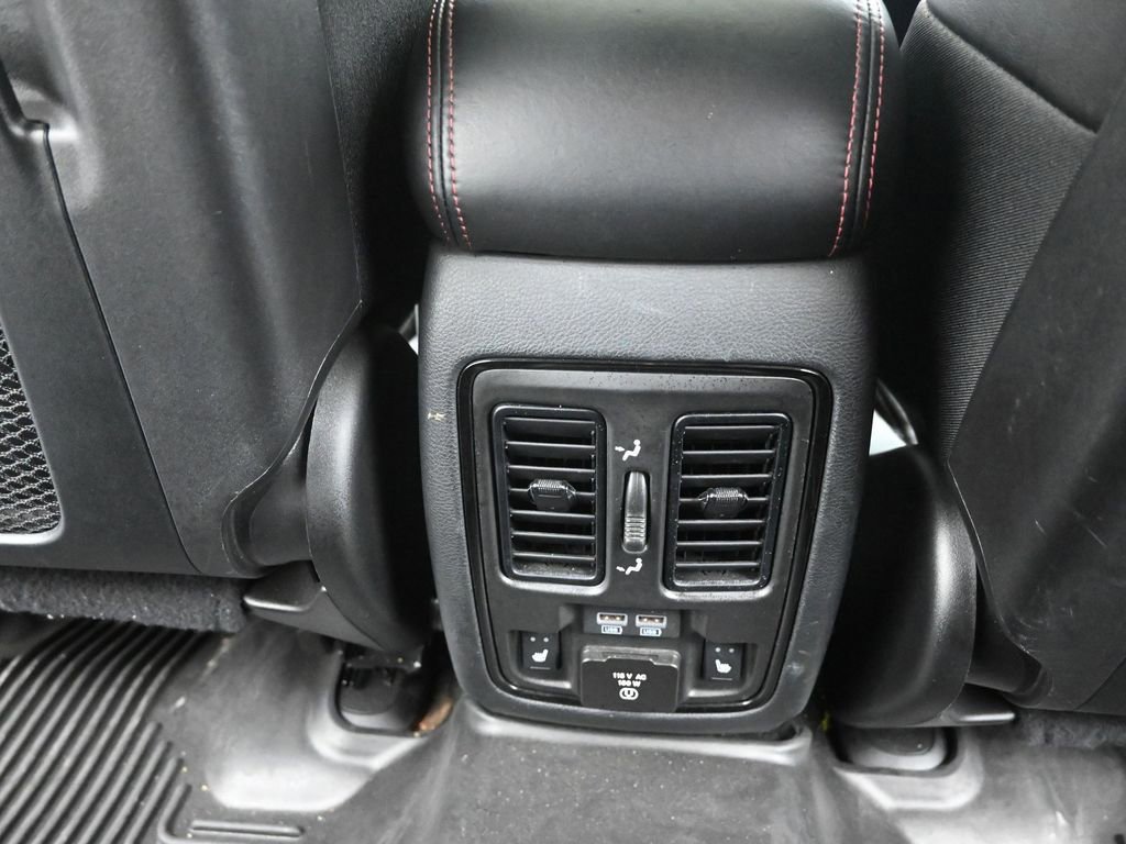 Used 2022 Dodge Durango R/T w/ Tow 'N Go Package image 18