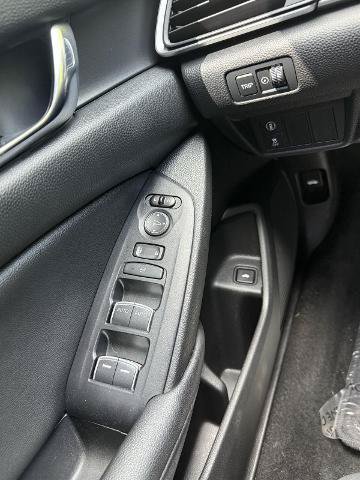 Used 2019 Honda Accord Sport image 12