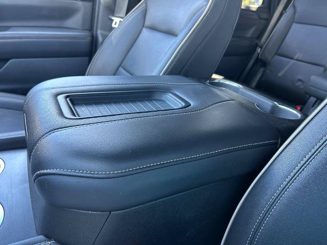 Used 2024 GMC Yukon SLT RWD image 37