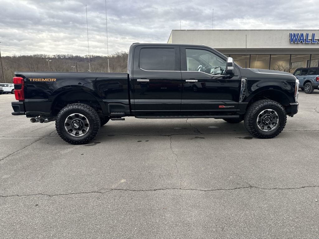 Certified 2024 Ford F350 Platinum w/ Tremor Off-Road Package AWD/4WD image 4
