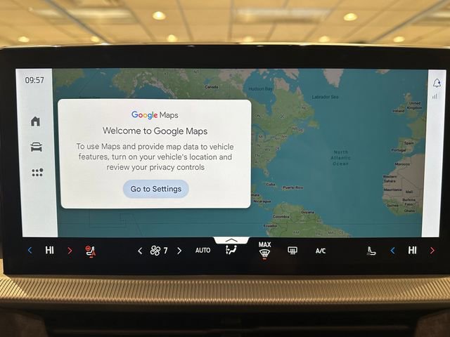 Certified 2025 Ford Explorer Platinum w/ Ultimate Package image 5