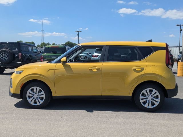 Used 2020 Kia Soul LX FWD image 6