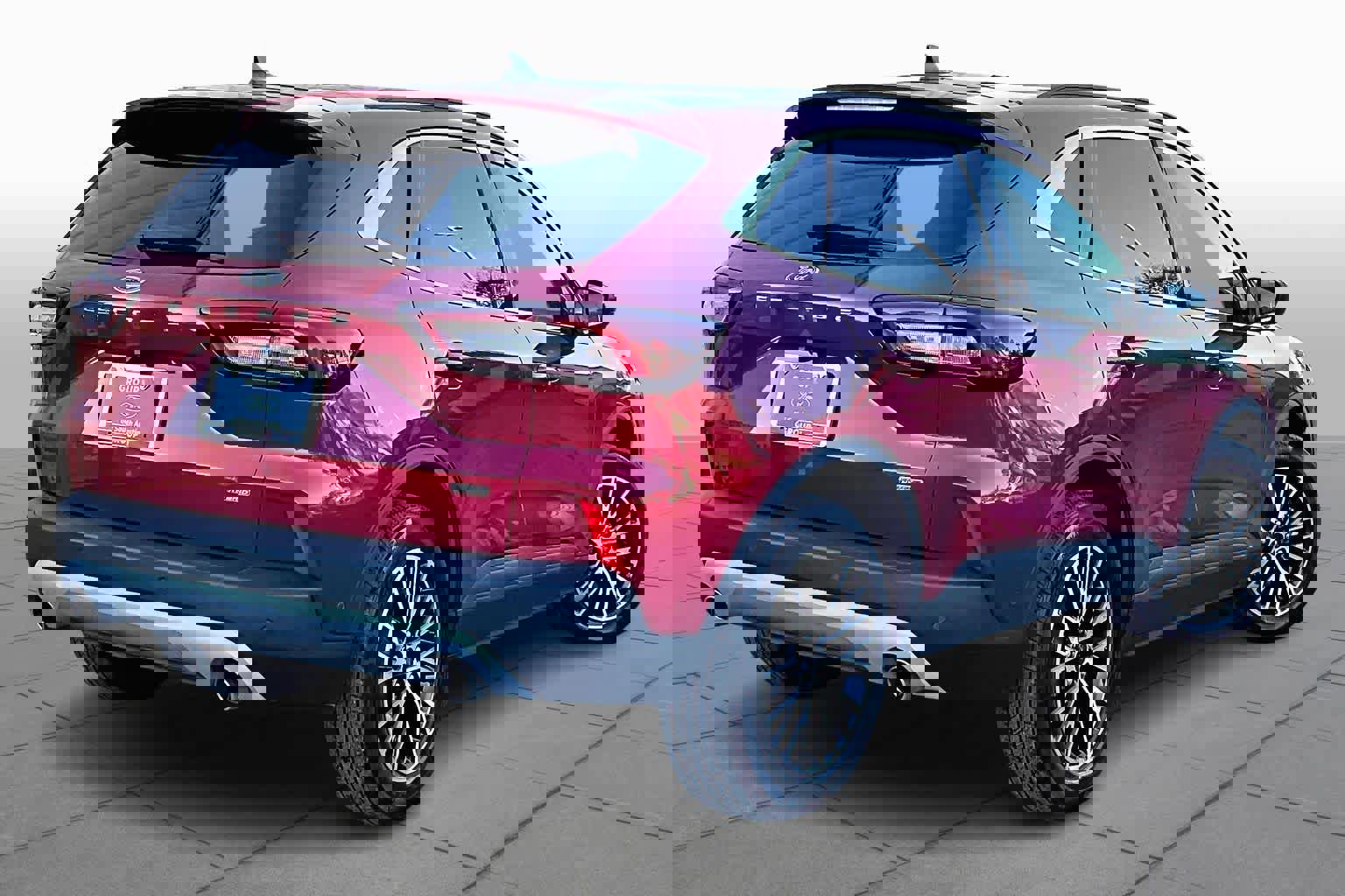 Certified 2023 Ford Escape SE w/ PHEV Premium Package image 3