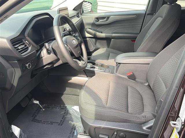 Certified 2023 Ford Escape Active AWD/4WD image 11