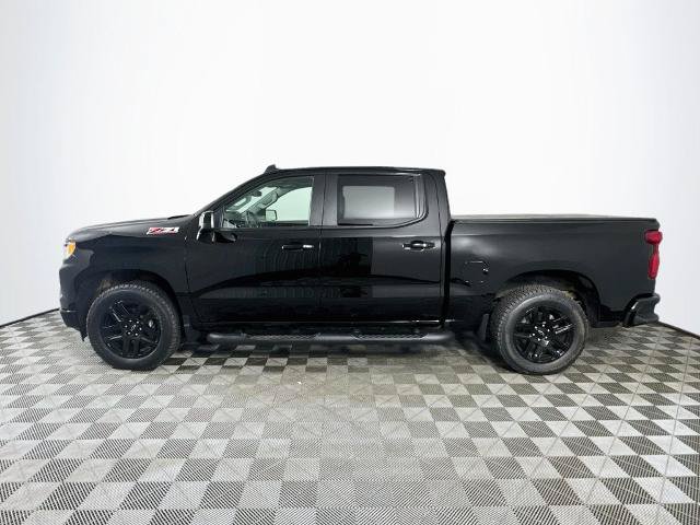 Used 2024 Chevrolet Silverado 1500 RST w/ Convenience Package II AWD/4WD image 4
