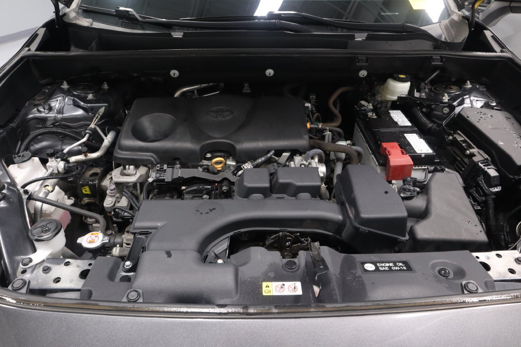 Used 2022 Toyota RAV4 LE AWD/4WD image 28