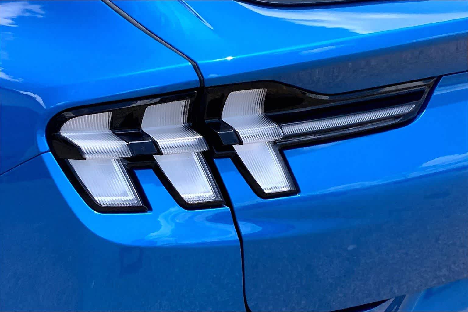 Certified 2025 Ford Mustang Mach-E Premium RWD image 28