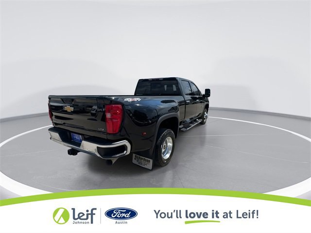 Used 2022 Chevrolet Silverado 3500 LTZ w/ LTZ Texas Edition image 6
