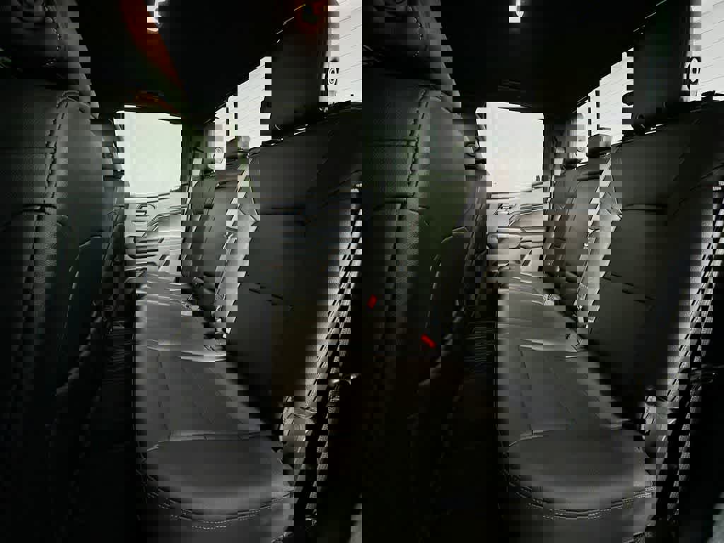 Used 2023 GMC Canyon Elevation w/ Elevation Premium Package image 14