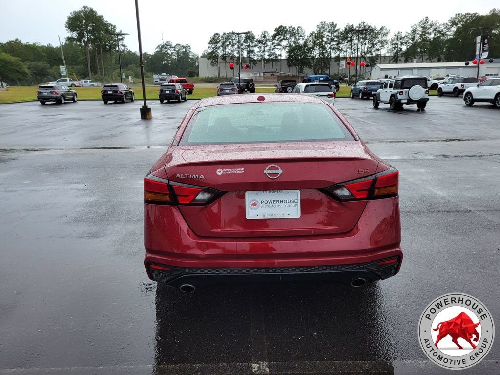 Used 2024 Nissan Altima 2.5 SR FWD image 5