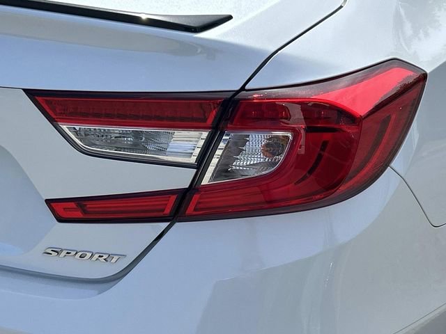 Used 2022 Honda Accord Sport image 11