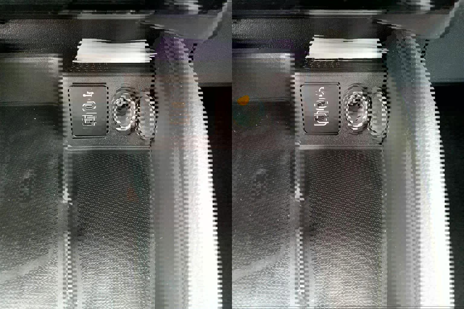 Certified 2025 Ford Escape ST-Line Select w/ Tech Pack #2 image 32