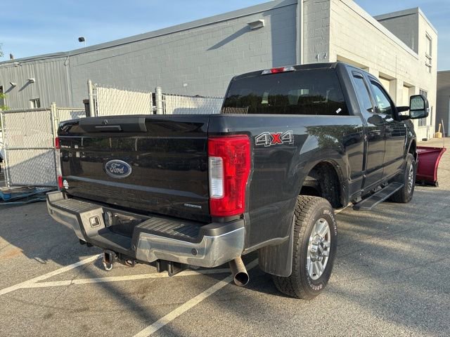 Certified 2017 Ford F250 XLT w/ XLT Value Package AWD/4WD image 4