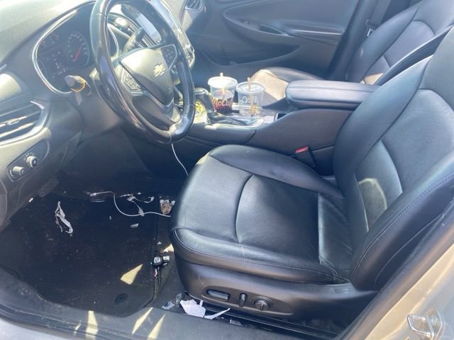 Used 2019 Chevrolet Malibu LT w/ LT Plus Package FWD image 12