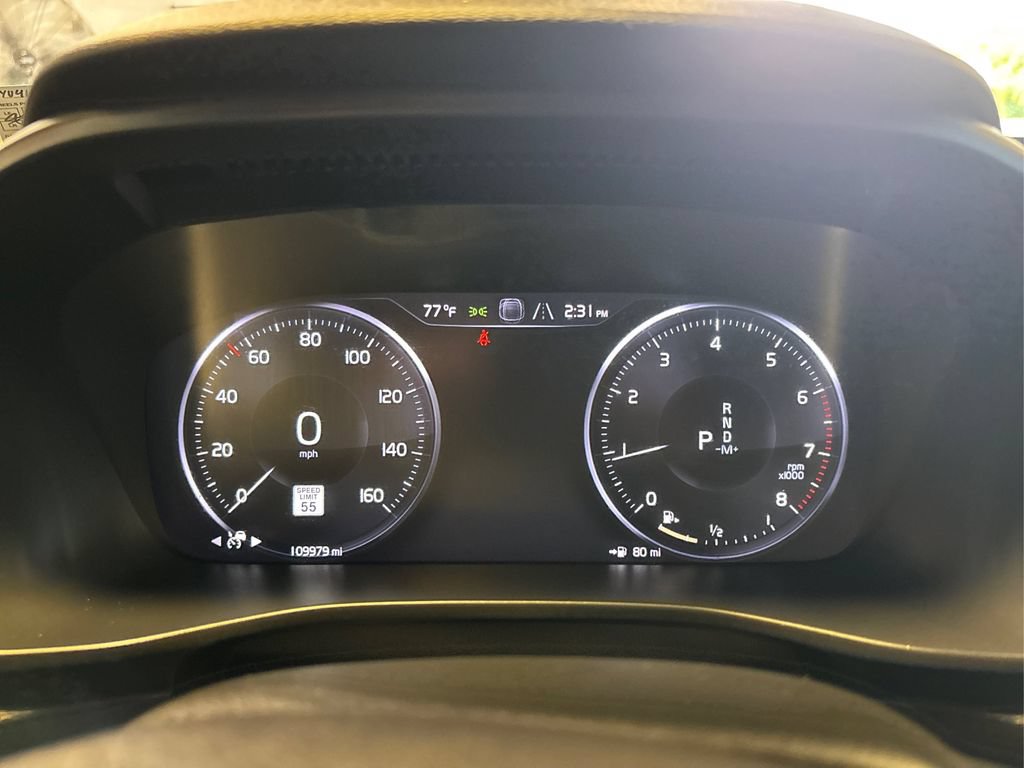 Used 2020 Volvo XC40 T5 Momentum w/ Protection Package AWD/4WD image 30