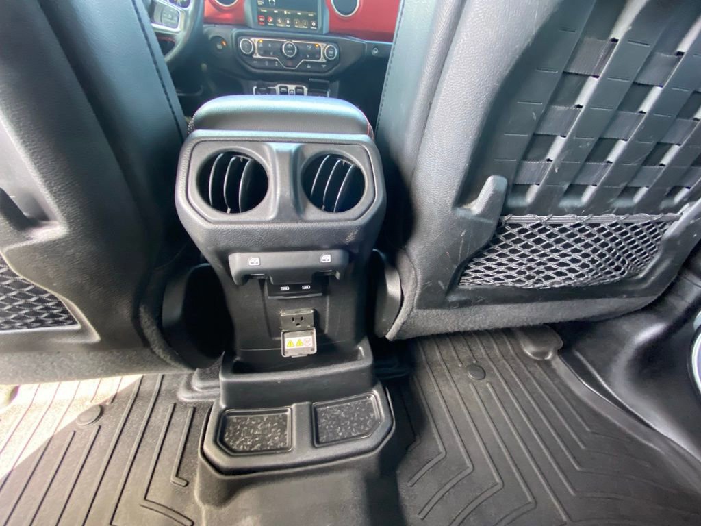 Used 2022 Jeep Wrangler Unlimited Rubicon w/ LED Lighting Group image 24