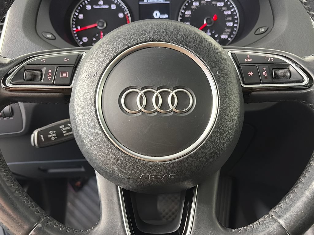 Used 2018 Audi Q3 2.0T Premium AWD/4WD image 16