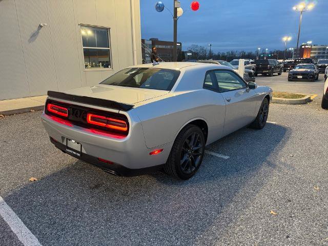 Used 2021 Dodge Challenger SXT w/ Plus Package image 5