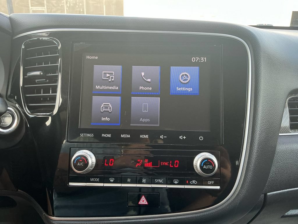 Used 2020 Mitsubishi Outlander SEL FWD image 26