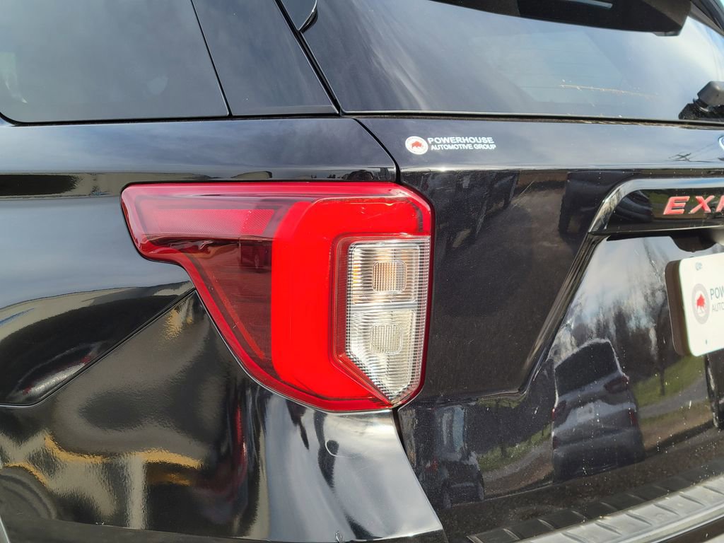Certified 2022 Ford Explorer ST w/ Equipment Group 401A image 11