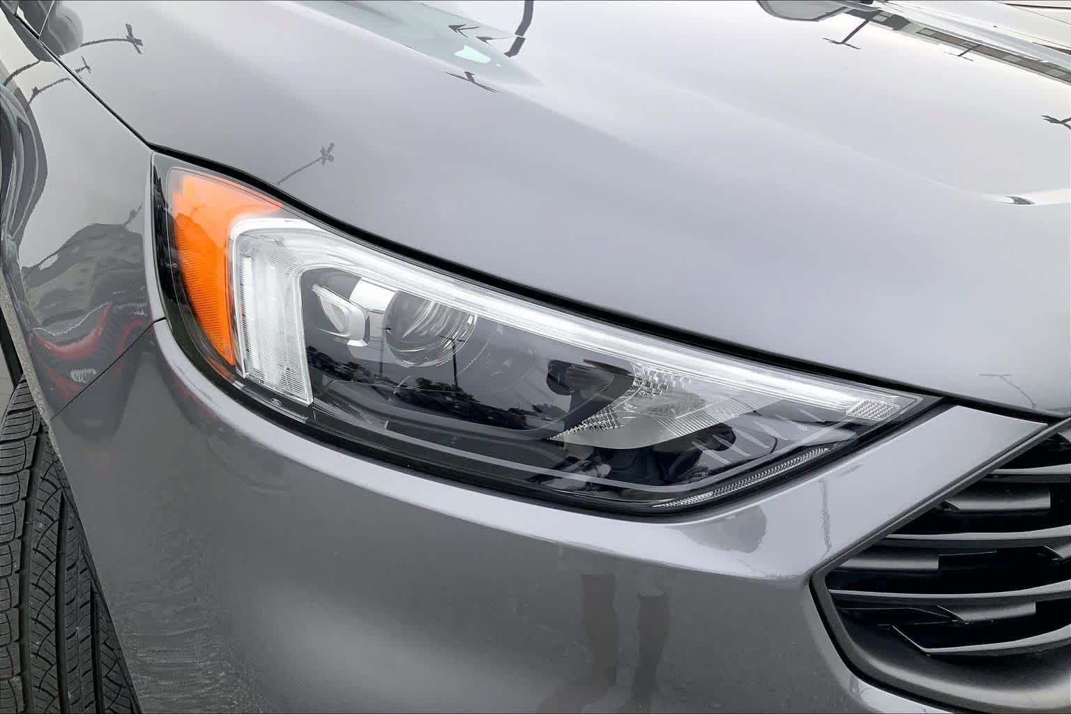 Certified 2024 Ford Edge SEL w/ Sport Appearance Package AWD/4WD image 25