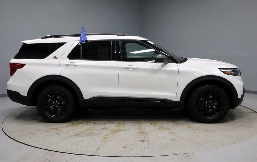 Certified 2022 Ford Explorer Timberline image 6