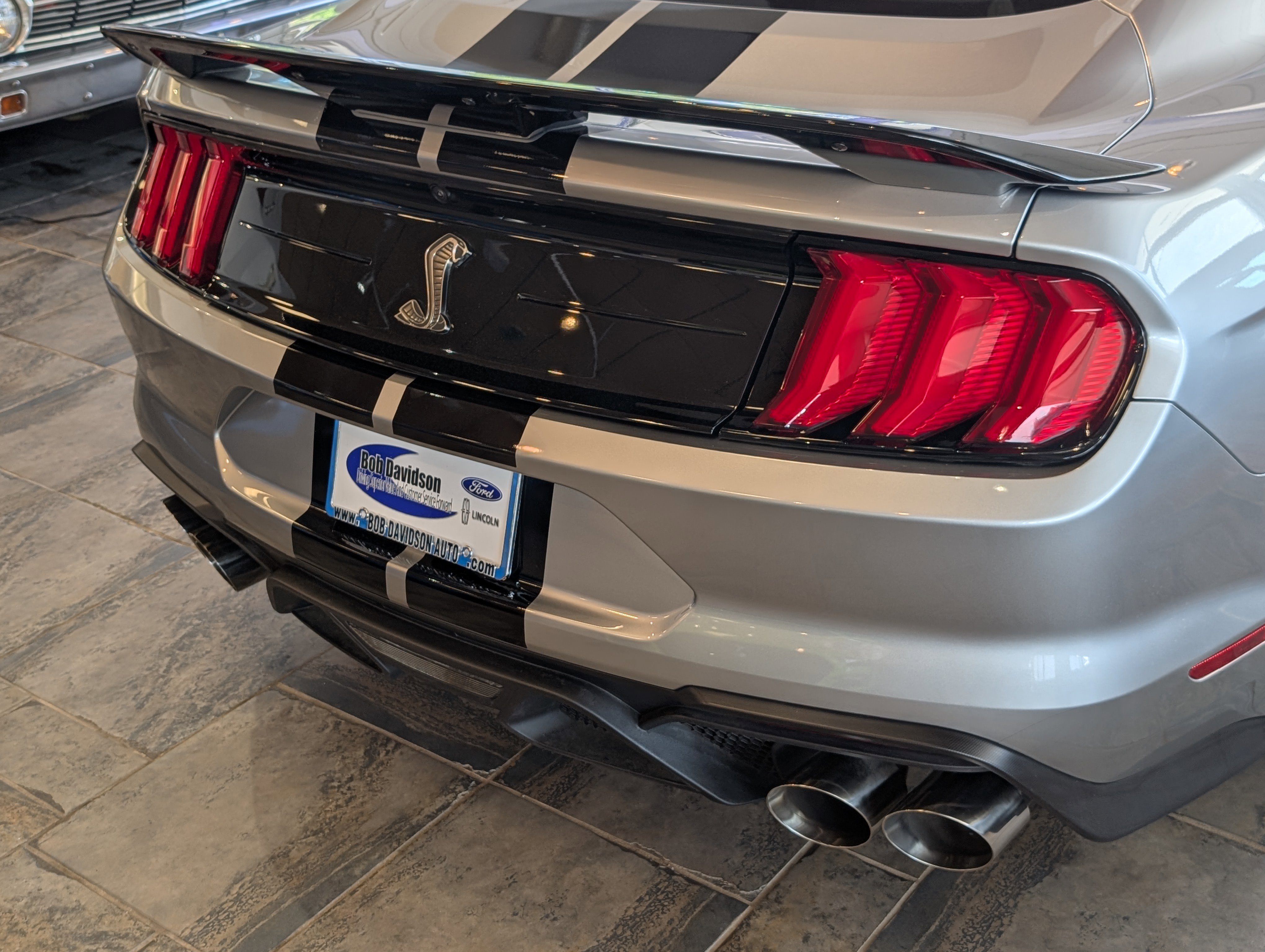Certified 2020 Ford Mustang Shelby GT500 w/ Technology Package RWD image 18