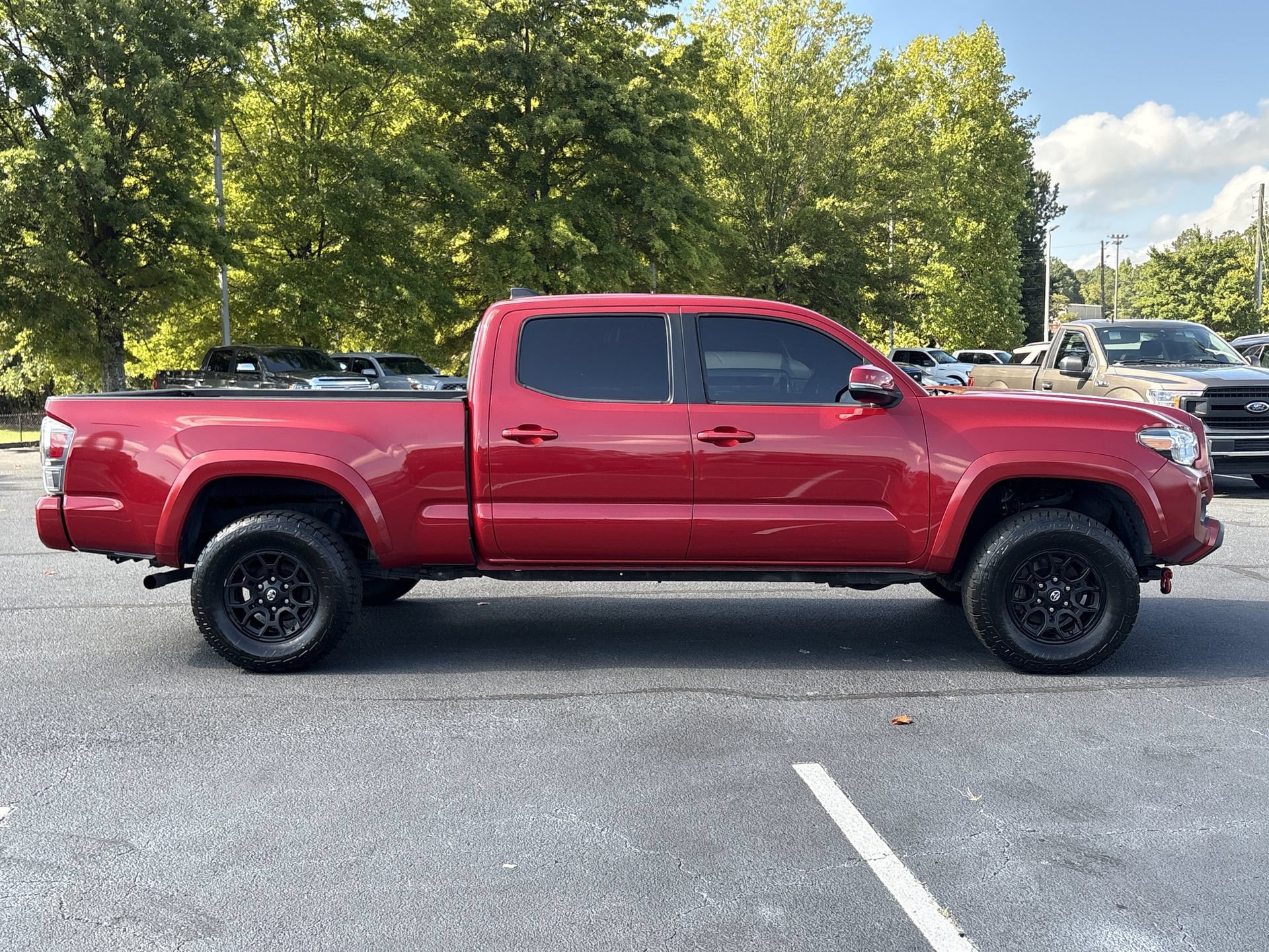 Used 2022 Toyota Tacoma SR5 w/ Technology Package RWD image 22