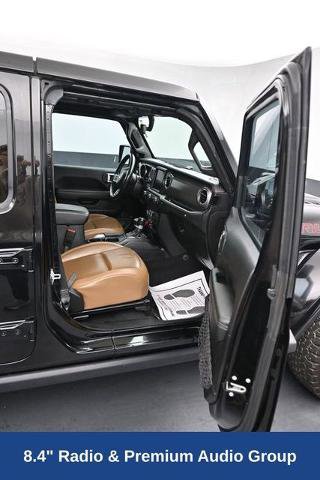 Used 2021 Jeep Wrangler Unlimited Rubicon w/ Dual Top Group AWD/4WD image 14