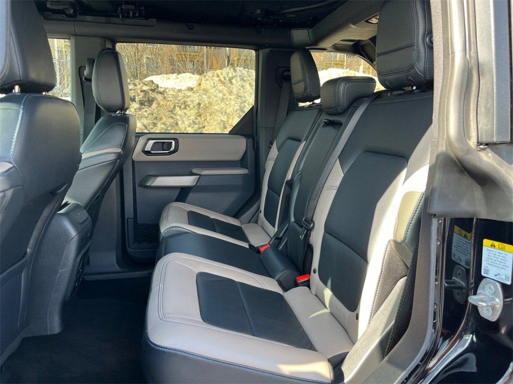Certified 2023 Ford Bronco Wildtrak image 17